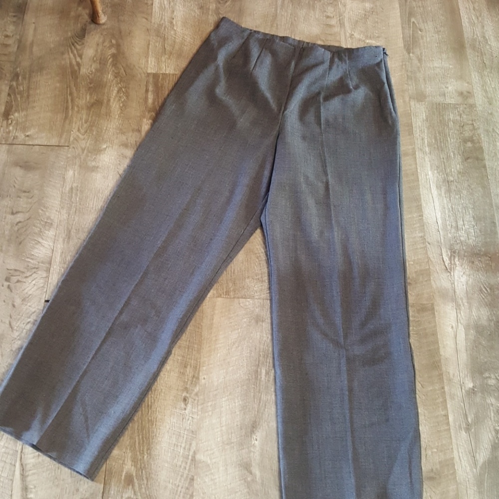 Soft grey stretch pants. Only worn twice
